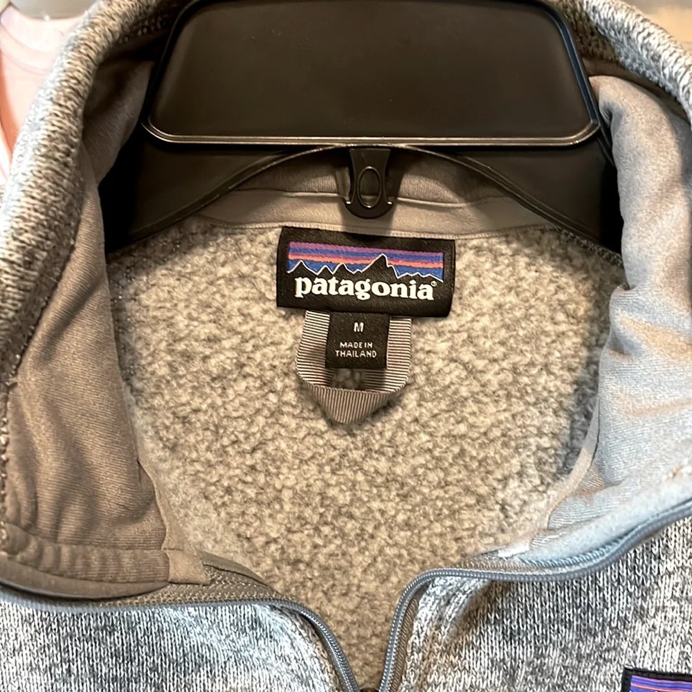 Patagonia Half Zip Sweater - Picture 3 of 7